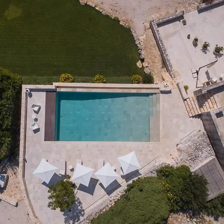 מלון דירות Helloapulia - Masseria Minetta Charming Experience צ'יסטרנינו